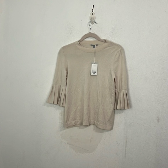 NWT COS
 
Knitted Top With Pleated Sleeves - Picture 4 of 9